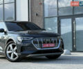 Серый Ауди E-Tron, объемом двигателя 0 л и пробегом 93 тыс. км за 28450 $, фото 4 на Automoto.ua