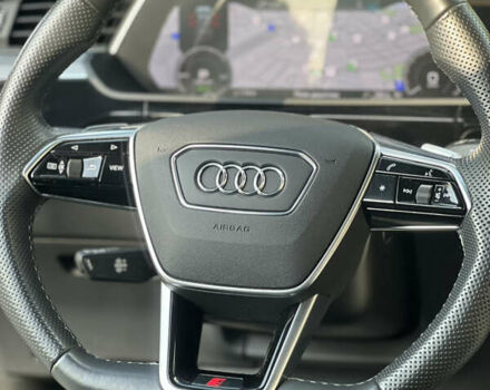 Сірий Ауді E-Tron, об'ємом двигуна 0 л та пробігом 64 тис. км за 33500 $, фото 23 на Automoto.ua