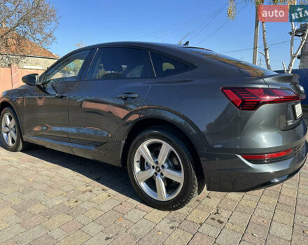 Серый Ауди E-Tron, объемом двигателя 0 л и пробегом 108 тыс. км за 32500 $, фото 5 на Automoto.ua