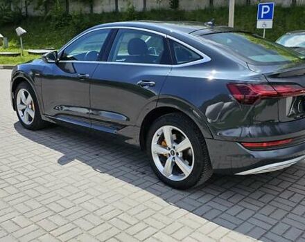 Сірий Ауді E-Tron, об'ємом двигуна 0 л та пробігом 99 тис. км за 27280 $, фото 31 на Automoto.ua