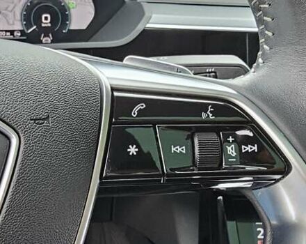 Сірий Ауді E-Tron, об'ємом двигуна 0 л та пробігом 99 тис. км за 27280 $, фото 90 на Automoto.ua