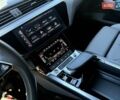 Серый Ауди E-Tron, объемом двигателя 0 л и пробегом 44 тыс. км за 33900 $, фото 52 на Automoto.ua