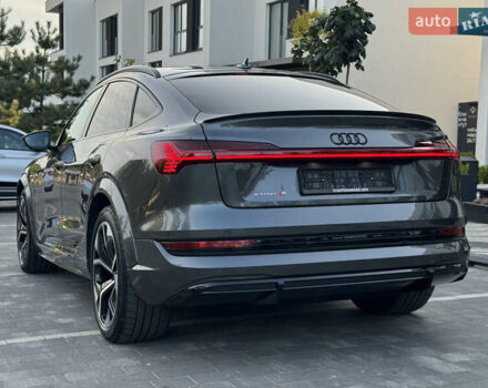 Серый Ауди E-Tron, объемом двигателя 0 л и пробегом 119 тыс. км за 41500 $, фото 7 на Automoto.ua