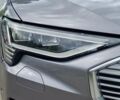 Серый Ауди E-Tron, объемом двигателя 0 л и пробегом 140 тыс. км за 25811 $, фото 50 на Automoto.ua
