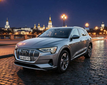 Серый Ауди E-Tron, объемом двигателя 0 л и пробегом 78 тыс. км за 33000 $, фото 1 на Automoto.ua