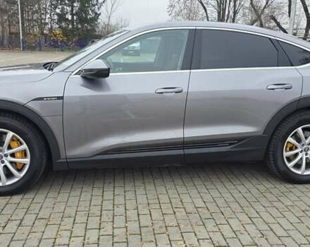 Сірий Ауді E-Tron, об'ємом двигуна 0 л та пробігом 140 тис. км за 28800 $, фото 57 на Automoto.ua