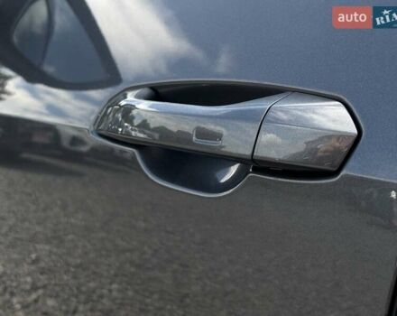 Серый Ауди E-Tron, объемом двигателя 0 л и пробегом 115 тыс. км за 37600 $, фото 33 на Automoto.ua