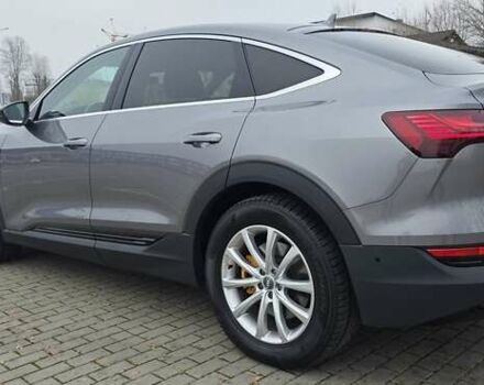 Сірий Ауді E-Tron, об'ємом двигуна 0 л та пробігом 140 тис. км за 28800 $, фото 16 на Automoto.ua