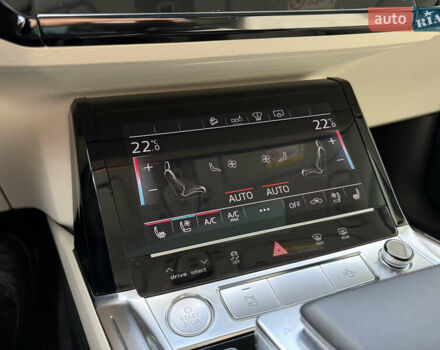 Серый Ауди E-Tron, объемом двигателя 0 л и пробегом 130 тыс. км за 37000 $, фото 72 на Automoto.ua