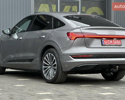 Серый Ауди E-Tron, объемом двигателя 0 л и пробегом 129 тыс. км за 33950 $, фото 7 на Automoto.ua