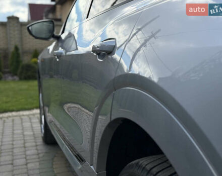 Серый Ауди E-Tron, объемом двигателя 0 л и пробегом 130 тыс. км за 37000 $, фото 138 на Automoto.ua