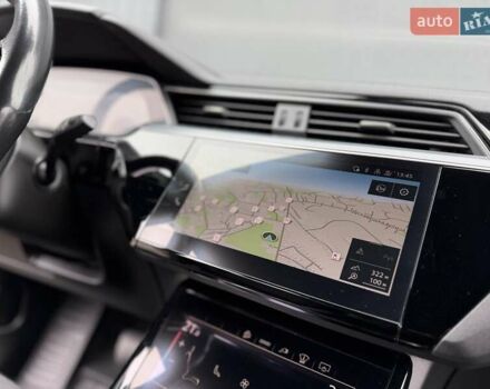 Серый Ауди E-Tron, объемом двигателя 0 л и пробегом 149 тыс. км за 29300 $, фото 62 на Automoto.ua
