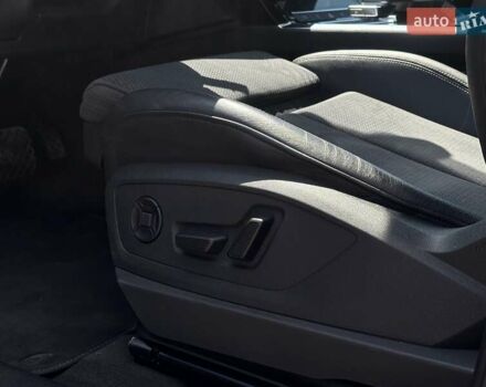 Серый Ауди E-Tron, объемом двигателя 0 л и пробегом 115 тыс. км за 37600 $, фото 28 на Automoto.ua