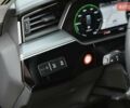 Серый Ауди E-Tron, объемом двигателя 0 л и пробегом 73 тыс. км за 39700 $, фото 68 на Automoto.ua