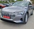 Серый Ауди E-Tron, объемом двигателя 0 л и пробегом 140 тыс. км за 25811 $, фото 47 на Automoto.ua