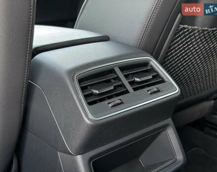 Серый Ауди E-Tron, объемом двигателя 0 л и пробегом 115 тыс. км за 37600 $, фото 17 на Automoto.ua