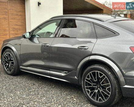 Сірий Ауді E-Tron, об'ємом двигуна 0 л та пробігом 106 тис. км за 39900 $, фото 31 на Automoto.ua