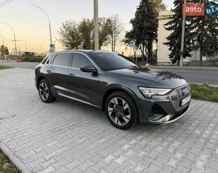 Серый Ауди E-Tron, объемом двигателя 0 л и пробегом 44 тыс. км за 33900 $, фото 28 на Automoto.ua