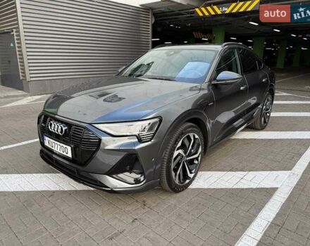 Сірий Ауді E-Tron, об'ємом двигуна 0 л та пробігом 45 тис. км за 48137 $, фото 8 на Automoto.ua
