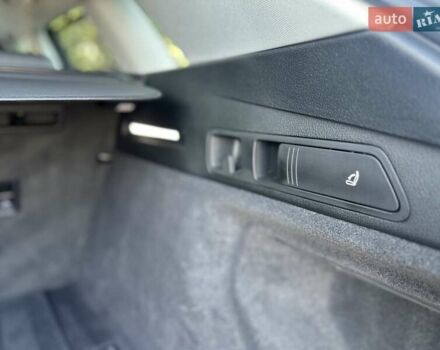 Серый Ауди E-Tron, объемом двигателя 0 л и пробегом 59 тыс. км за 37396 $, фото 35 на Automoto.ua