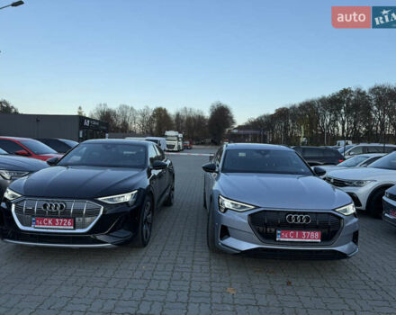 Серый Ауди E-Tron, объемом двигателя 0 л и пробегом 32 тыс. км за 41990 $, фото 48 на Automoto.ua