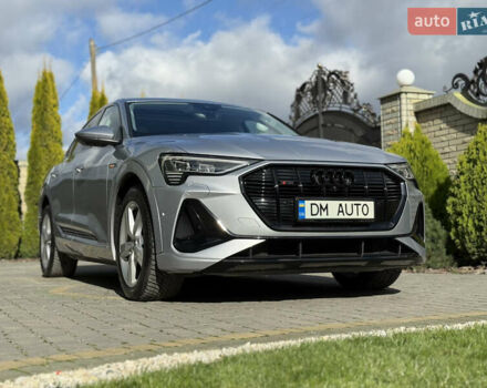 Серый Ауди E-Tron, объемом двигателя 0 л и пробегом 130 тыс. км за 37000 $, фото 25 на Automoto.ua