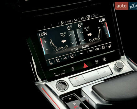 Серый Ауди E-Tron, объемом двигателя 0 л и пробегом 36 тыс. км за 45445 $, фото 135 на Automoto.ua