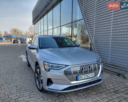 Серый Ауди E-Tron, объемом двигателя 0 л и пробегом 3 тыс. км за 47000 $, фото 1 на Automoto.ua