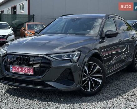 Серый Ауди E-Tron, объемом двигателя 0 л и пробегом 115 тыс. км за 37600 $, фото 1 на Automoto.ua