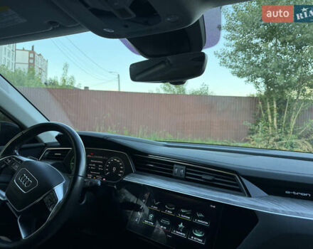 Серый Ауди E-Tron, объемом двигателя 0 л и пробегом 59 тыс. км за 39900 $, фото 9 на Automoto.ua