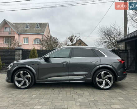 Сірий Ауді E-Tron, об'ємом двигуна 0 л та пробігом 48 тис. км за 49999 $, фото 11 на Automoto.ua
