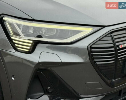 Сірий Ауді E-Tron, об'ємом двигуна 0 л та пробігом 151 тис. км за 29500 $, фото 31 на Automoto.ua