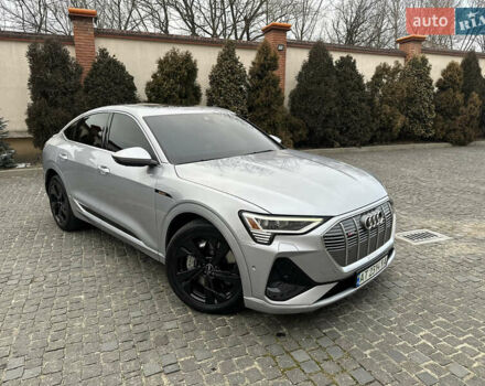 Сірий Ауді E-Tron, об'ємом двигуна 0 л та пробігом 80 тис. км за 39900 $, фото 45 на Automoto.ua