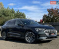 Серый Ауди E-Tron, объемом двигателя 0 л и пробегом 32 тыс. км за 42131 $, фото 1 на Automoto.ua