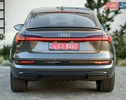 Сірий Ауді E-Tron, об'ємом двигуна 0 л та пробігом 25 тис. км за 47431 $, фото 6 на Automoto.ua