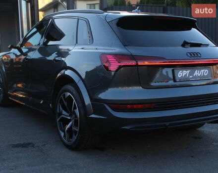 Сірий Ауді E-Tron, об'ємом двигуна 0 л та пробігом 28 тис. км за 47700 $, фото 15 на Automoto.ua