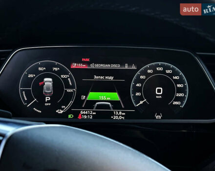 Серый Ауди E-Tron, объемом двигателя 0 л и пробегом 63 тыс. км за 40999 $, фото 31 на Automoto.ua