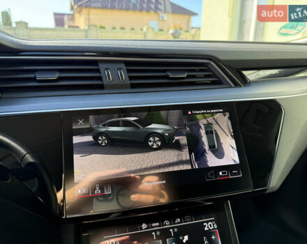 Серый Ауди E-Tron, объемом двигателя 0 л и пробегом 90 тыс. км за 33000 $, фото 58 на Automoto.ua