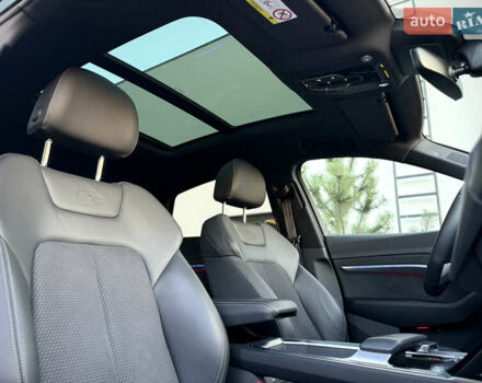 Сірий Ауді E-Tron, об'ємом двигуна 0 л та пробігом 25 тис. км за 47431 $, фото 57 на Automoto.ua