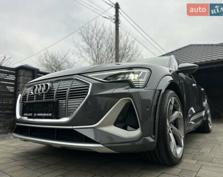 Сірий Ауді E-Tron, об'ємом двигуна 0 л та пробігом 48 тис. км за 49999 $, фото 13 на Automoto.ua