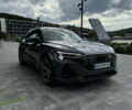 Серый Ауди E-Tron, объемом двигателя 0 л и пробегом 16 тыс. км за 50000 $, фото 2 на Automoto.ua