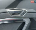 Серый Ауди E-Tron, объемом двигателя 0 л и пробегом 14 тыс. км за 53999 $, фото 66 на Automoto.ua