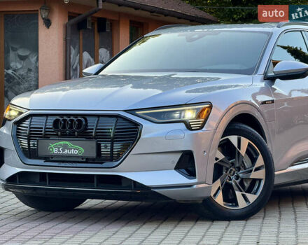 Сірий Ауді E-Tron, об'ємом двигуна 0 л та пробігом 49 тис. км за 36500 $, фото 8 на Automoto.ua