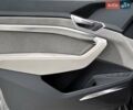Серый Ауди E-Tron, объемом двигателя 0 л и пробегом 43 тыс. км за 48900 $, фото 19 на Automoto.ua