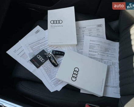 Серый Ауди E-Tron, объемом двигателя 0 л и пробегом 32 тыс. км за 42131 $, фото 82 на Automoto.ua