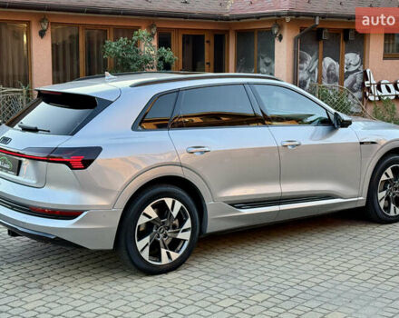 Сірий Ауді E-Tron, об'ємом двигуна 0 л та пробігом 49 тис. км за 36500 $, фото 21 на Automoto.ua