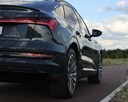 Сірий Ауді E-Tron, об'ємом двигуна 0 л та пробігом 80 тис. км за 38700 $, фото 16 на Automoto.ua