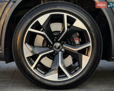 Сірий Ауді E-Tron, об'ємом двигуна 0 л та пробігом 25 тис. км за 47431 $, фото 42 на Automoto.ua