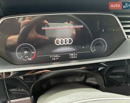 Серый Ауди E-Tron, объемом двигателя 0 л и пробегом 112 тыс. км за 31900 $, фото 78 на Automoto.ua