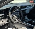 Серый Ауди E-Tron, объемом двигателя 0 л и пробегом 70 тыс. км за 39650 $, фото 15 на Automoto.ua